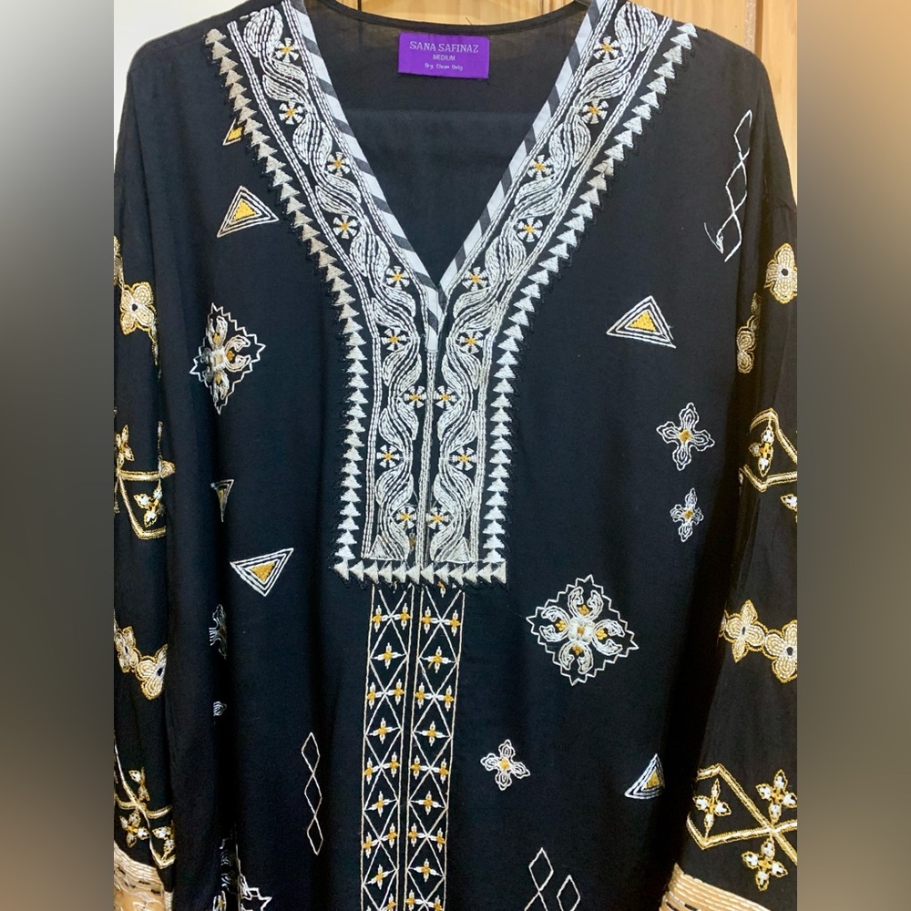 Sana Safinaz Black Dress - Picture 3 of 13